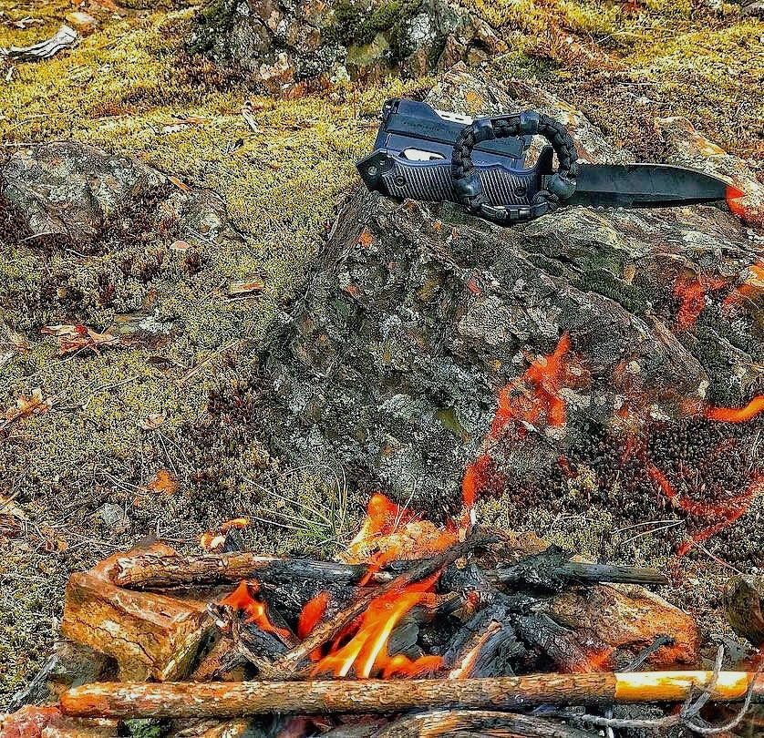 Camper Strap - Outdoor, Hike, & Kayak ready Survival Fire Starter Paracord Bracelet. - Image 20