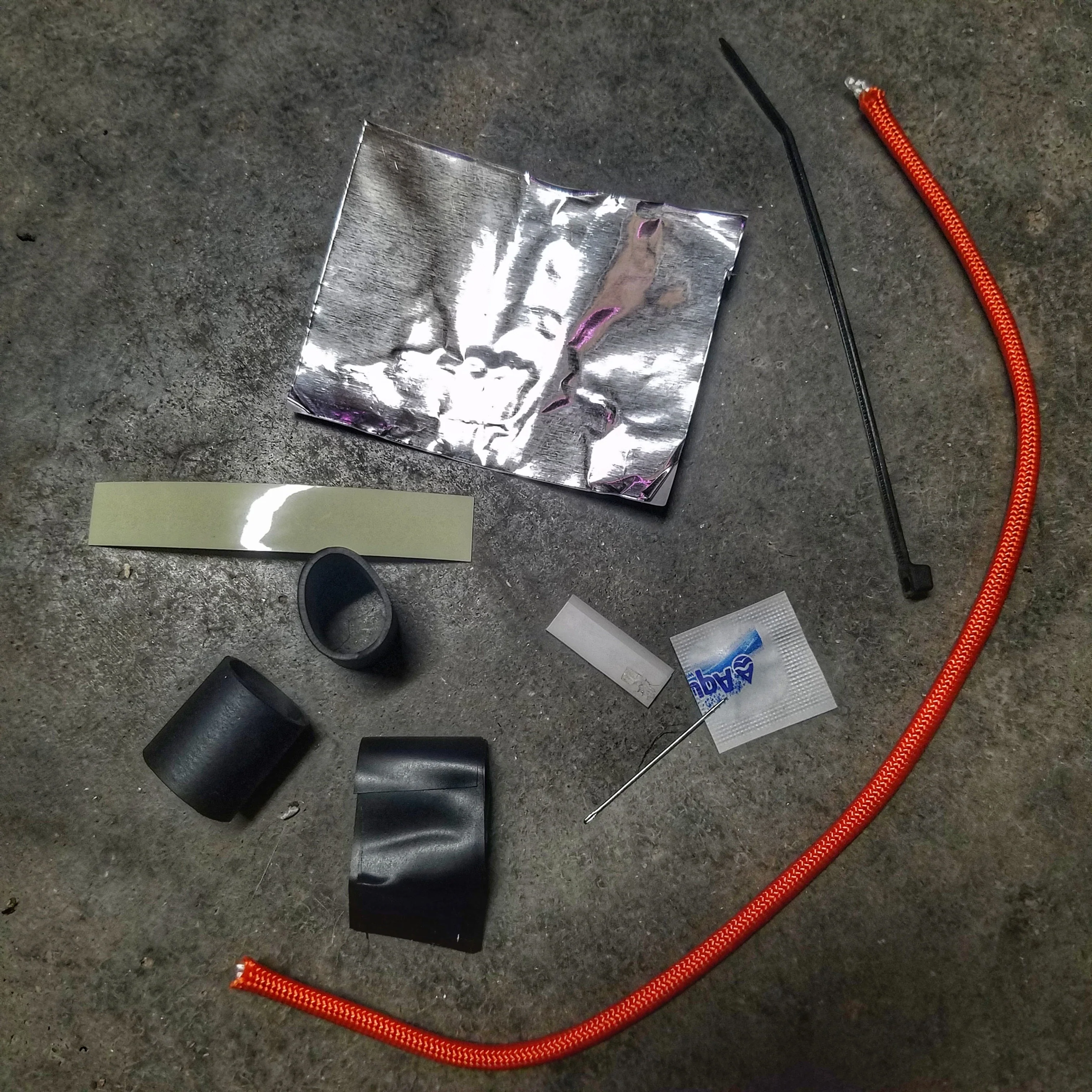 Survival Kit Lighter - Fire Starter outfitted with supplies. - Image 21