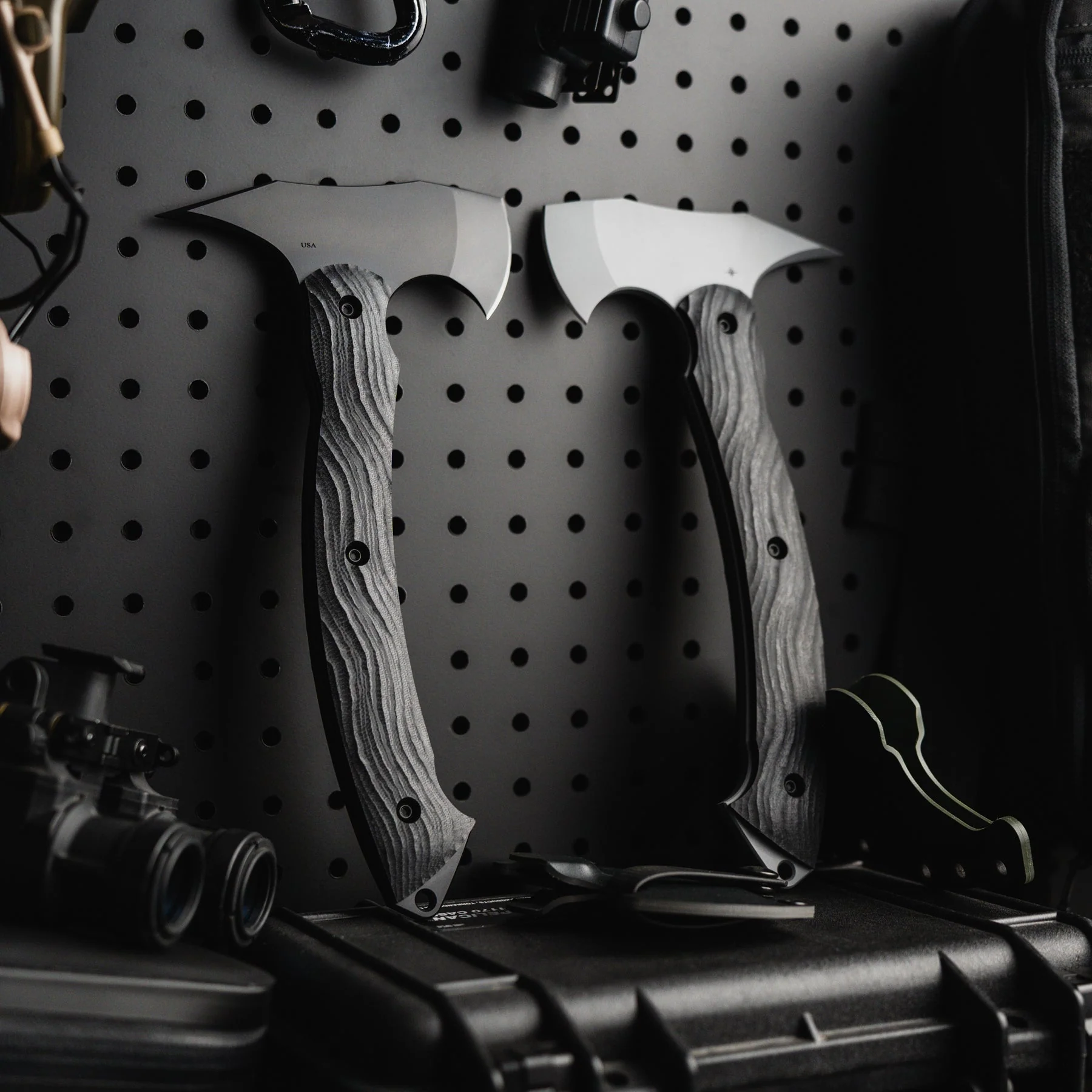 Tomahawk - Phantom Grey - Image 2