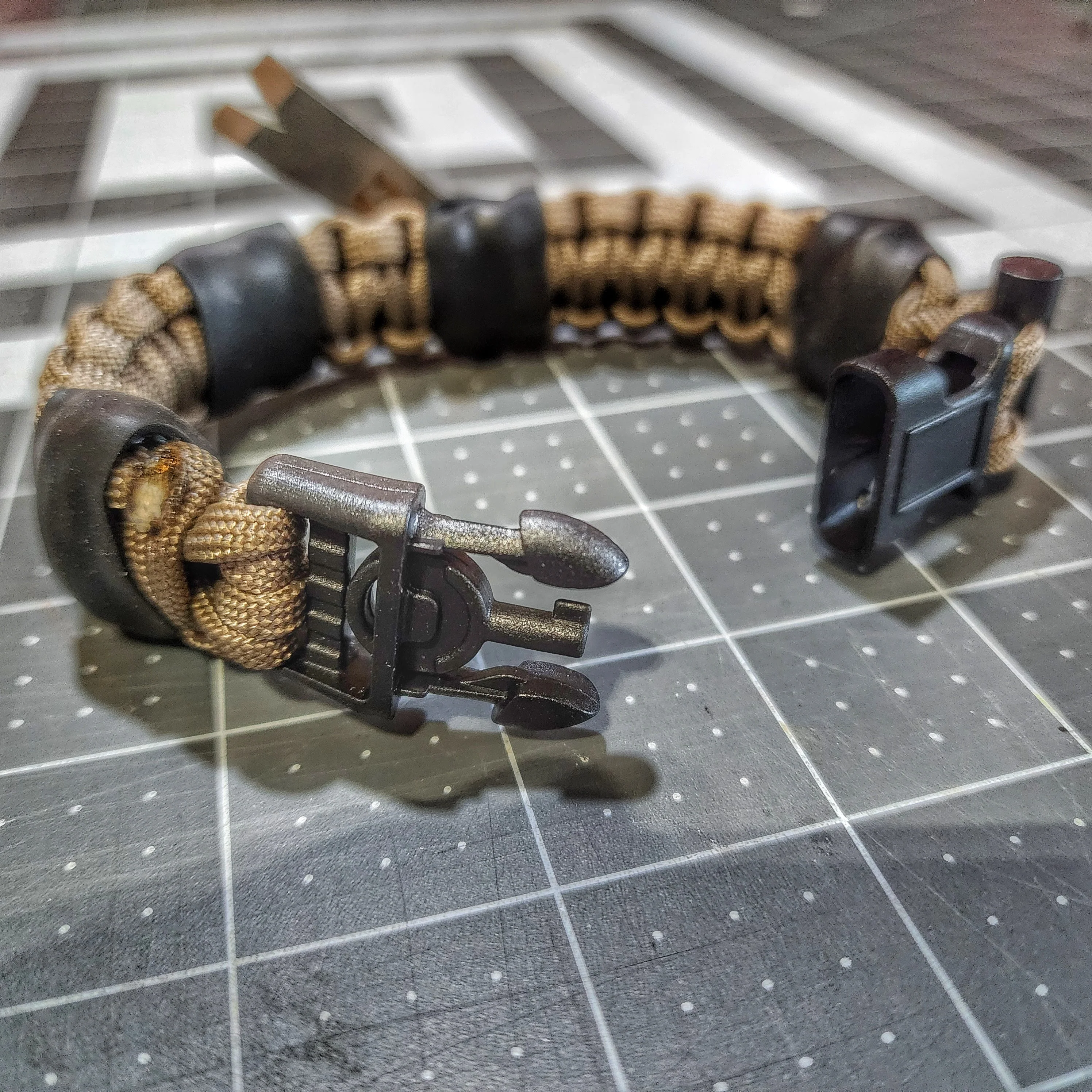 Urban Carry Strap - EDC Bracelet with Pry Bar, Firestarter, Kevlar Saw and Cuff Key or LED Flashlight. - Image 9